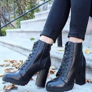 Steve Madden Women's Black Ankle Boots